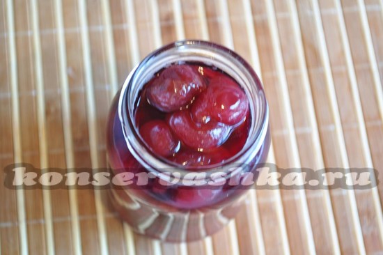 разложим в банки