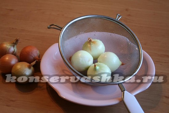 чистим лук