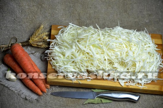 Нашинковать капусту