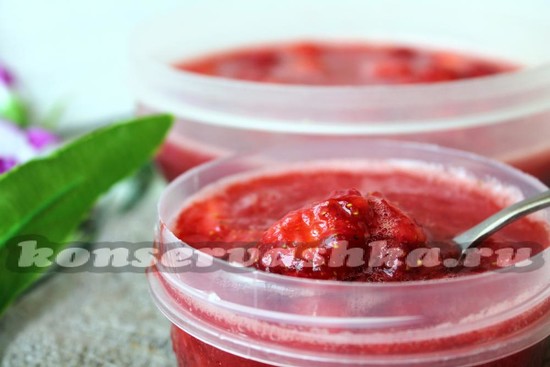 Клубника с сахаром на зиму без варки