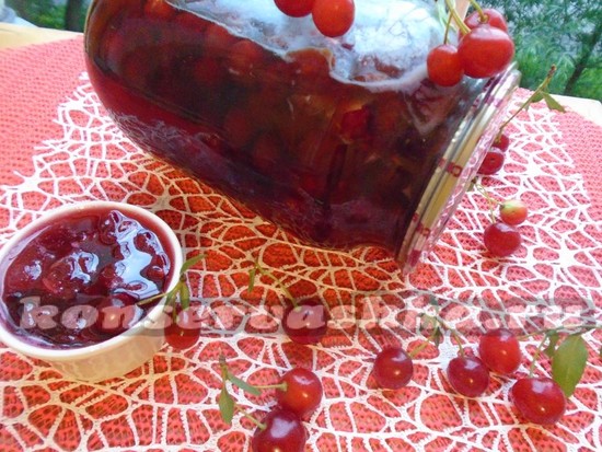 Варенье из вишни в мультиварке