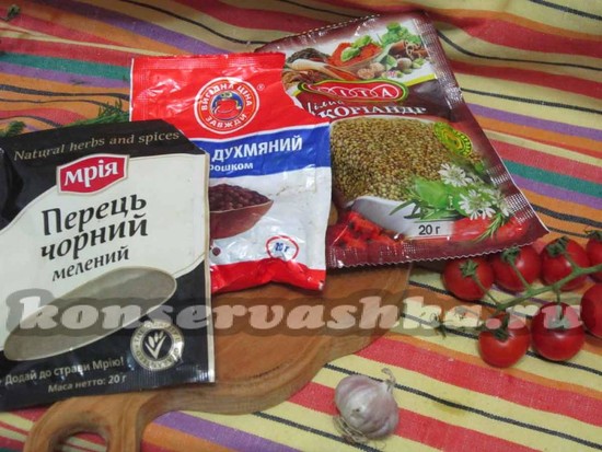 Приготовить специи, добавить их в маринад