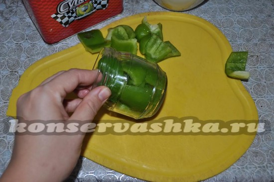 выкладываем в банки