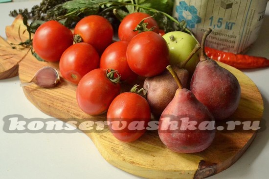 Ингредиенты для приготовления маринованных томатов с грушами