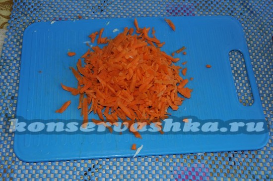 натереть морковь