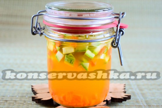 Компот из морковки и кабачков на зиму