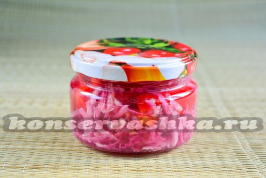 Закупориваю банки