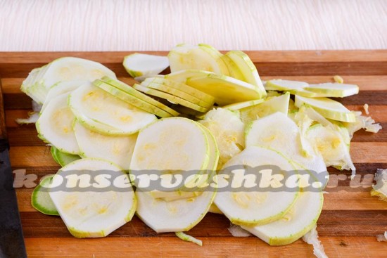 Нарезать кружками