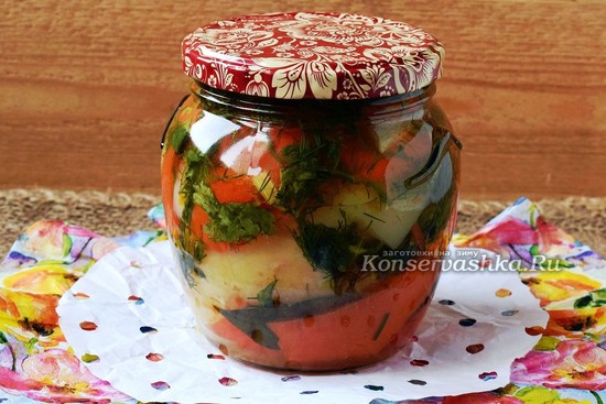 Закупориваю банки
