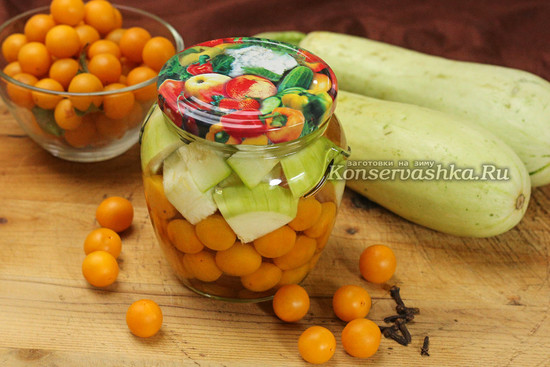 кабачки с алычой как ананасы