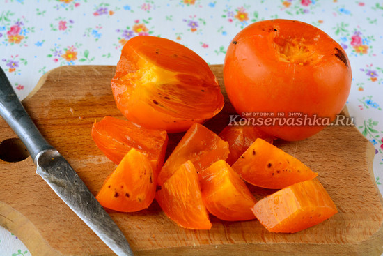 Нарезать кубиками