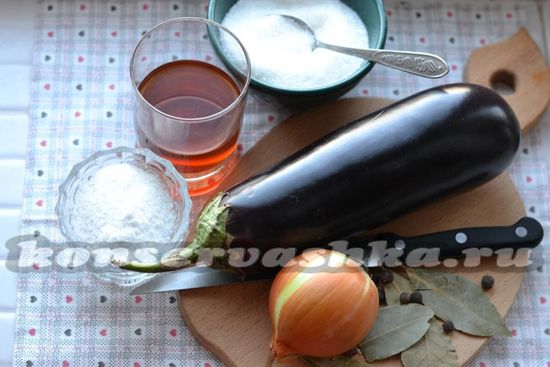 Ингредиенты для приготовления маринованных баклажанов
