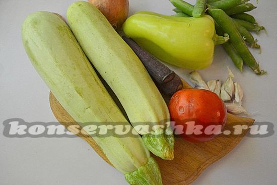 ингредиенты для овощного салата на зиму