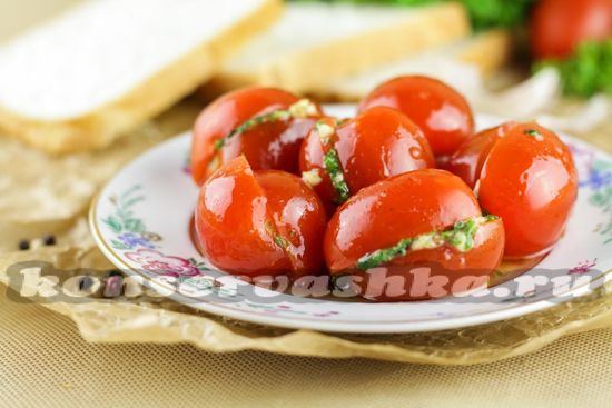 Маринованные помидоры быстрого приготовления