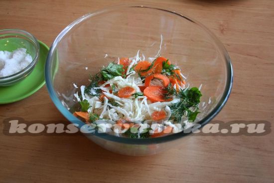 овощи перемешиваем в большой миске