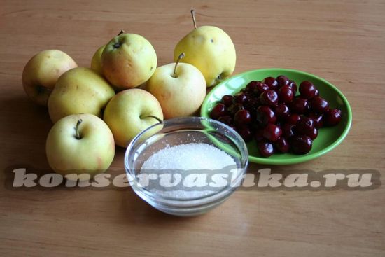 Ингредиенты для компота из яблоки и вишен  на зиму