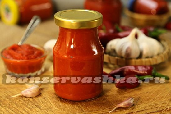 рецепт томатного соуса с чесноком и горьким перцем на зиму 