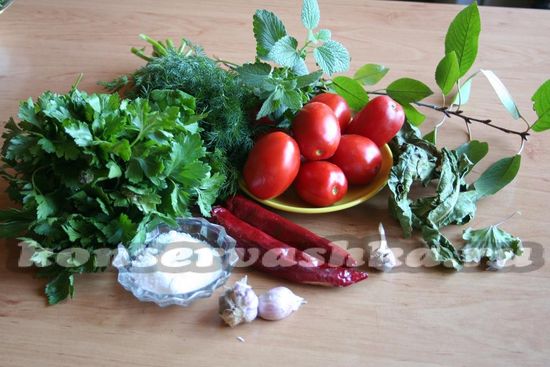 ингредиенты для соленых помидор