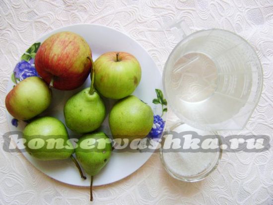Ингредиенты для приготовления яблочно-грушевого компота на зиму