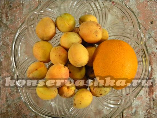 Ингредиенты для приготовления варенья из абрикос и апельсина