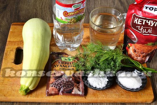 Ингредиенты для приготовления кабачков с кетчупом чили