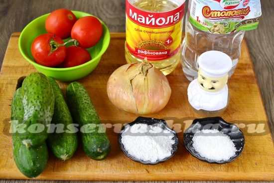 Ингредиенты для приготовления салата из огурцов и помидоров