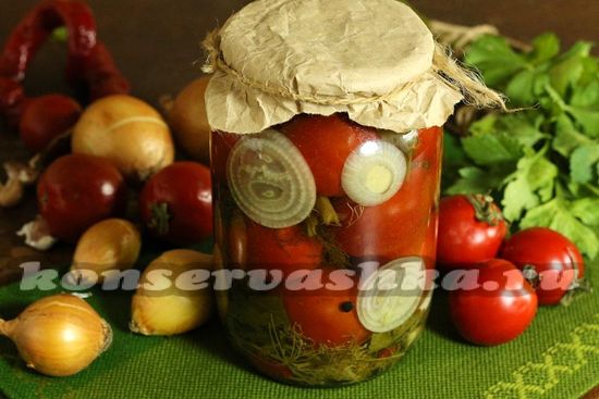 Маринованные помидоры с луком без стерилизации