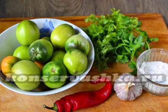 Ингредиенты для приготовления зеленых помидор