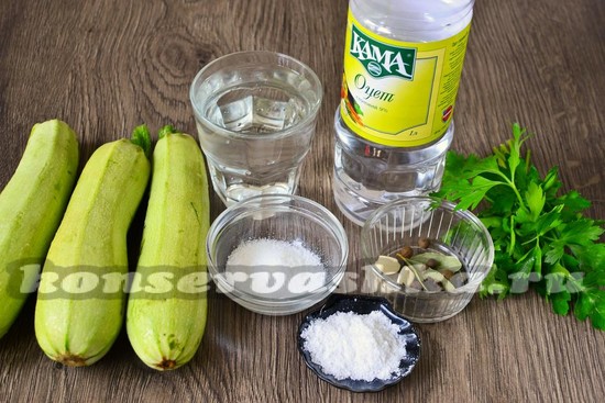 Ингредиенты для приготовления маринованных кабачков