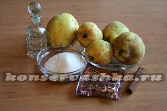 Ингредиенты для приготовления маринованной айвы
