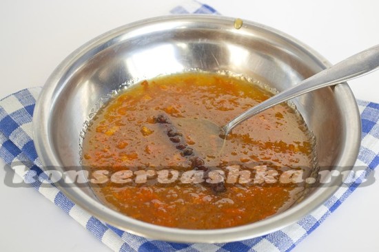добавляем палочку корицы