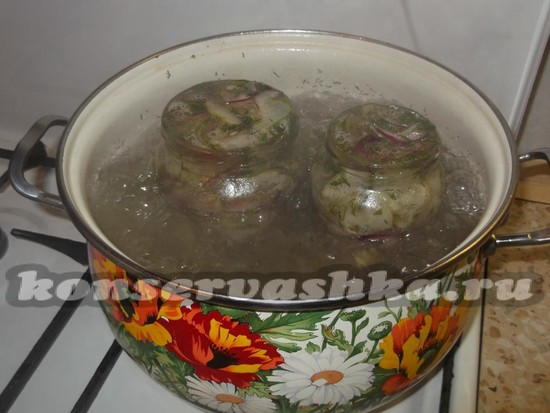 Стерилизуем банки