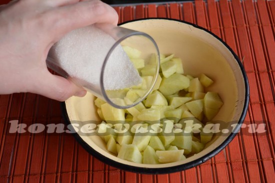 всыпьте сахар