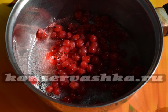 выложите смородину