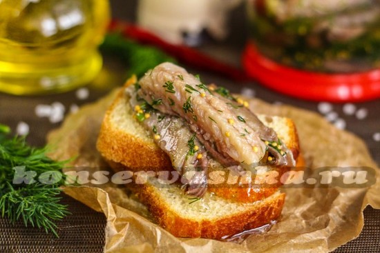 Соленая селедка в домашних условиях - очень вкусная