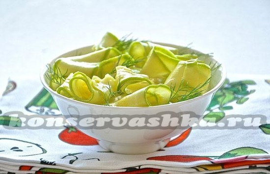 Кабачки маринованные мгновенного поедания