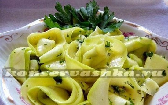 Кабачки маринованные мгновенного поедания