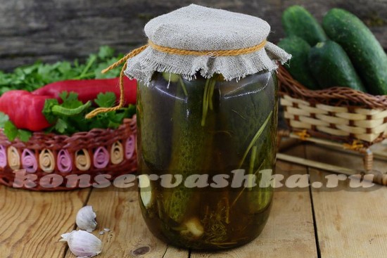 Маринованные огурцы с кетчупом чили