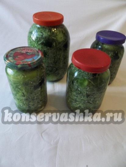 накройте их полиэтиленовыми крышками