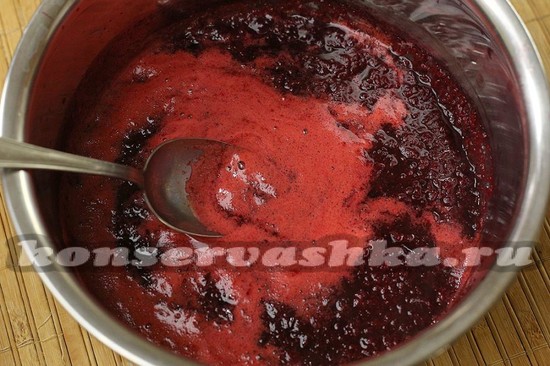 Варить вишню измельченную