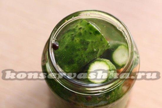 Залить рассолом