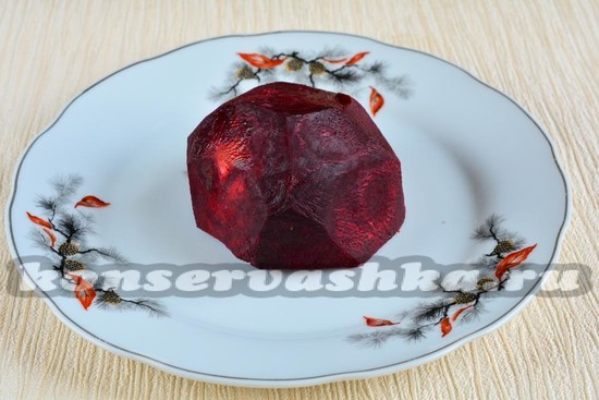 Почистить свеклу