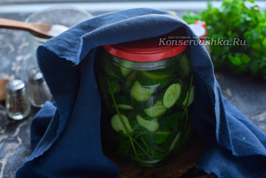 Закупориваю банки