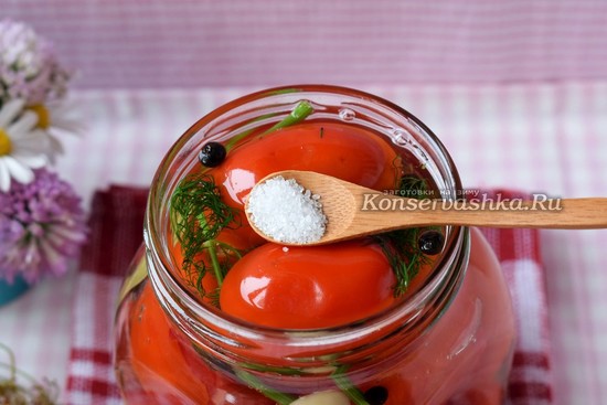 Посыпать лимонной кислотой