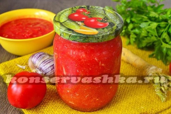 http://konservashka.ru/571/Adzhika_s_hrenom_i_chesnokom_iz_pomidor_bez_varki/