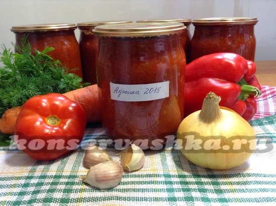 Аджика с яблоками и помидорами на зиму: лучшие рецепты приготовления