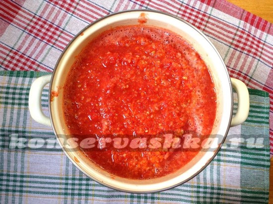 Аджика с яблоками и помидорами на зиму: лучшие рецепты приготовления