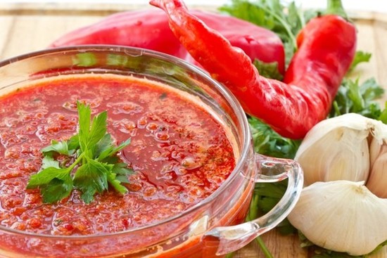 Аджика с яблоками и помидорами на зиму: лучшие рецепты приготовления