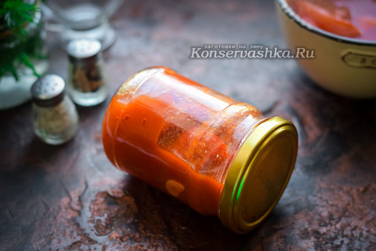 Закупориваю банки