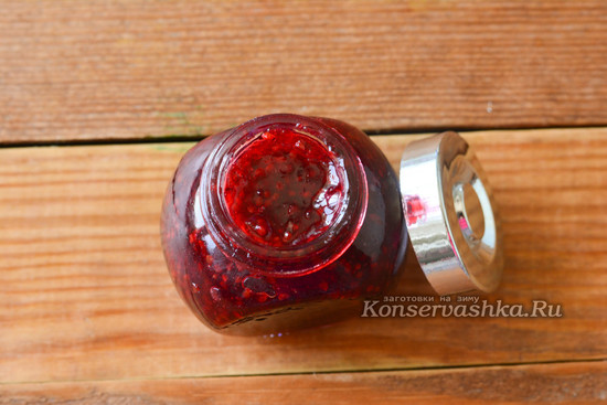 разливаем джем